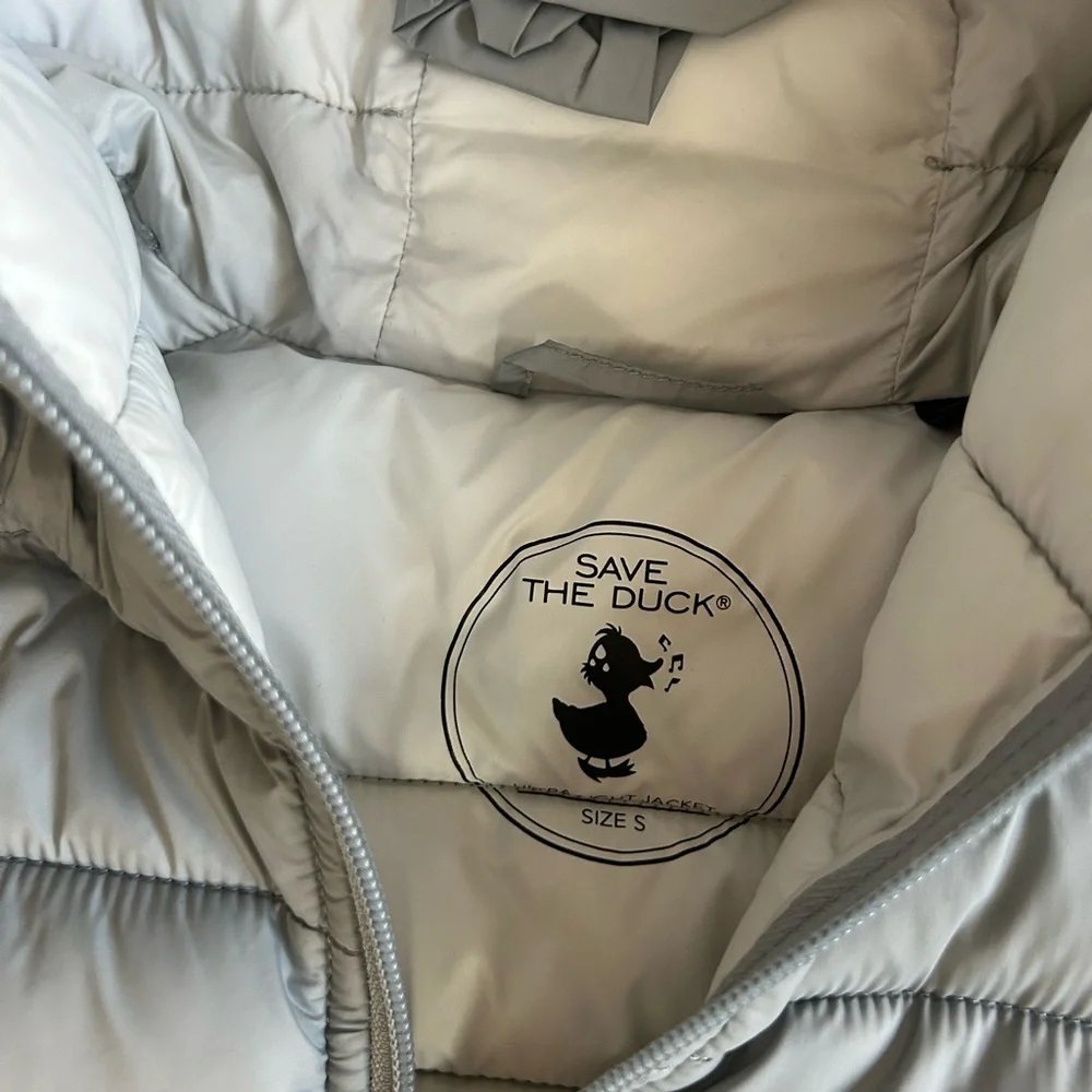 SAVE THE DUCK Light Gray Puffer Jacket - Picture 4 of 4